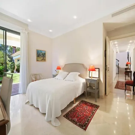Сasa de vacaciones Magnificent In With Private Pool